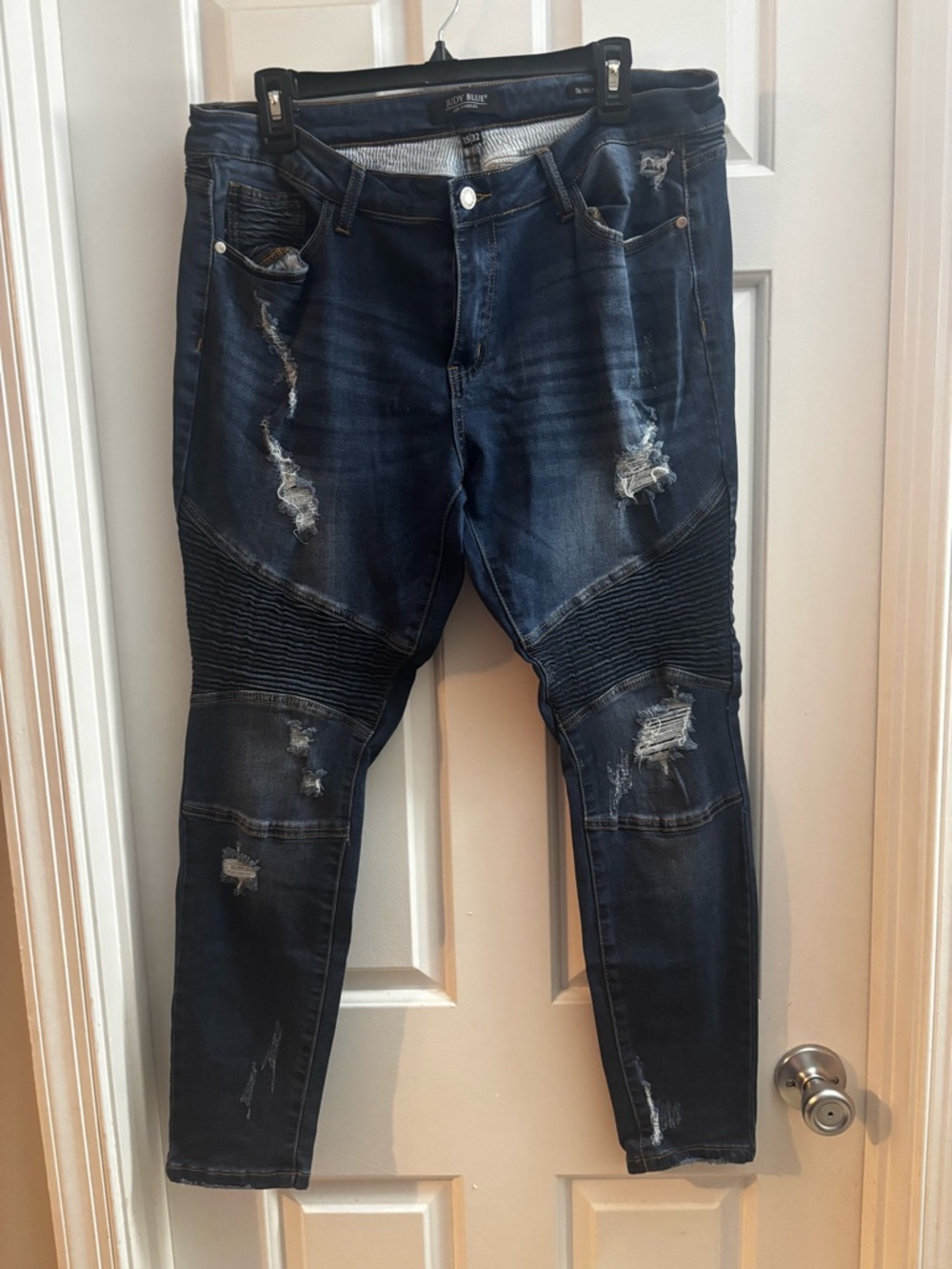 Judy Blue Dark Blue Distressed Moto Skinny Jeans